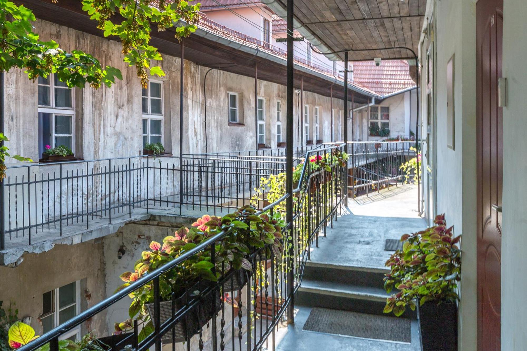 Jozefa 12 Apartments — Zdjęcia 1